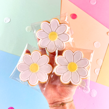 Load image into Gallery viewer, Daisy Cookies