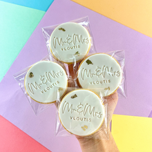 Load image into Gallery viewer, Mr and Mrs Cookies (Version 3)