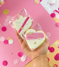 Load image into Gallery viewer, Design Your Own HEART Cookies